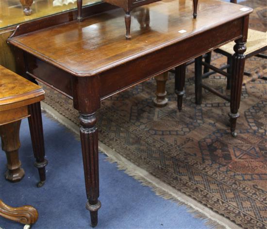 A Victorian hall table, W.114cm